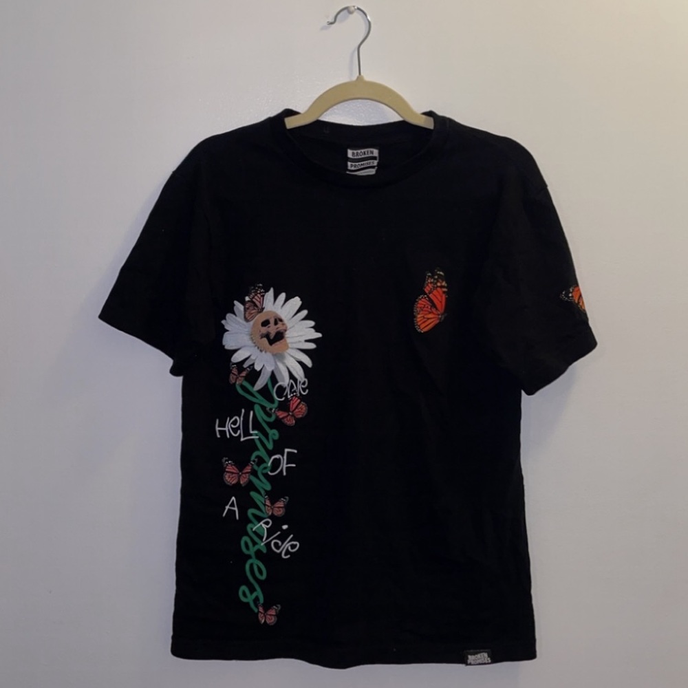 NWOT Broken Promises Emotional Rollercoaster Graphic Tee - Picture 3 of 13